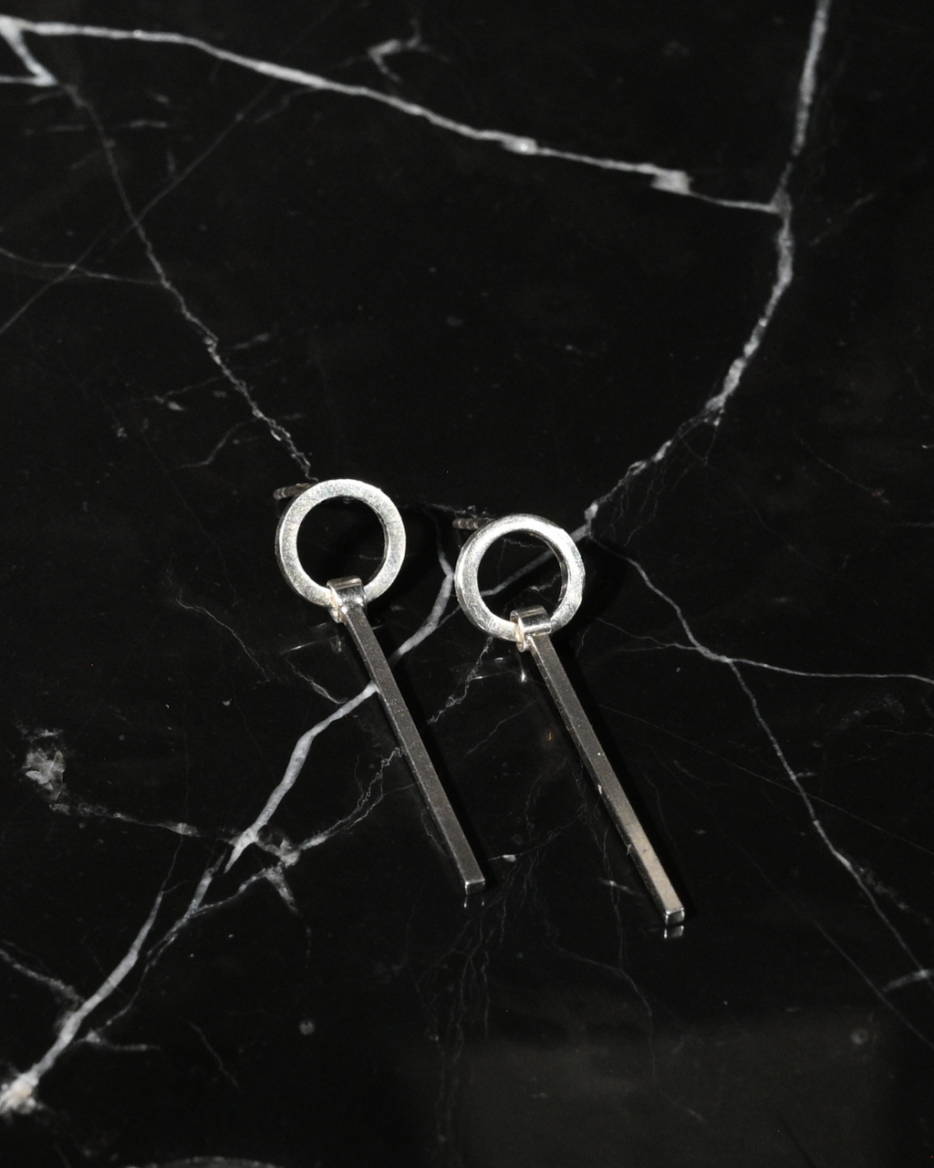 Dangle earring No. 1