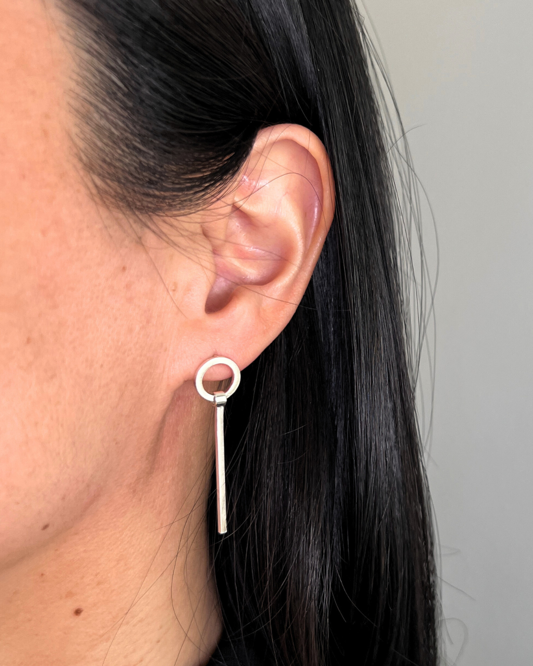 Dangle earring No. 1