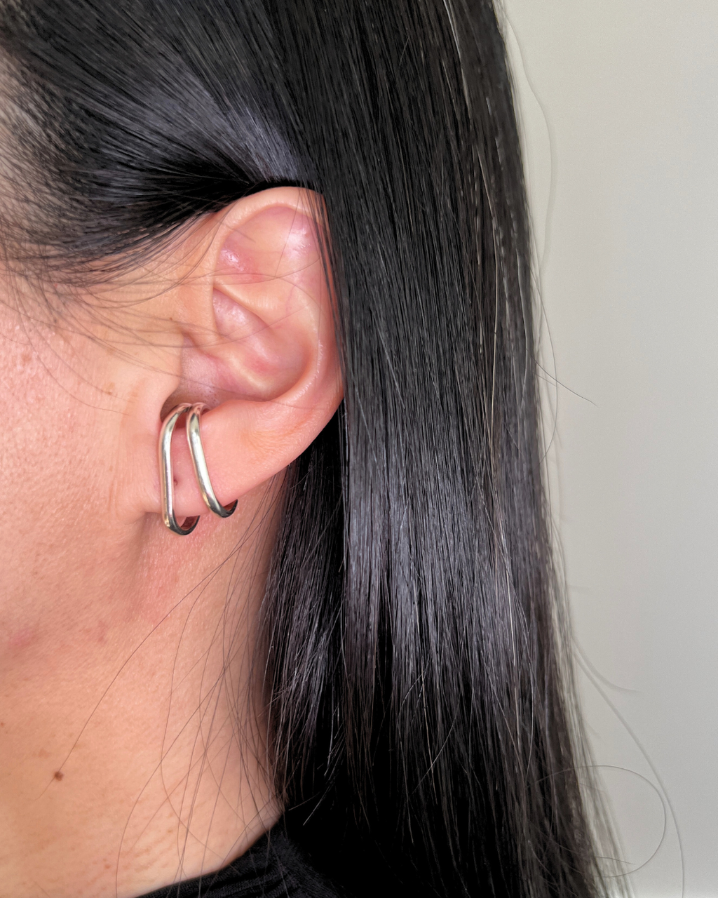 Double earlobe cuff