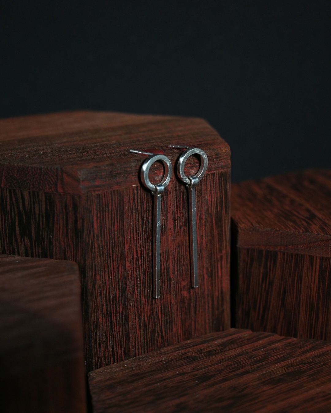 Dangle earring No. 1