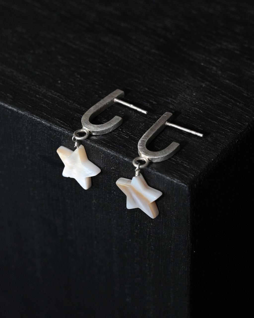 Dangle earring No. 3