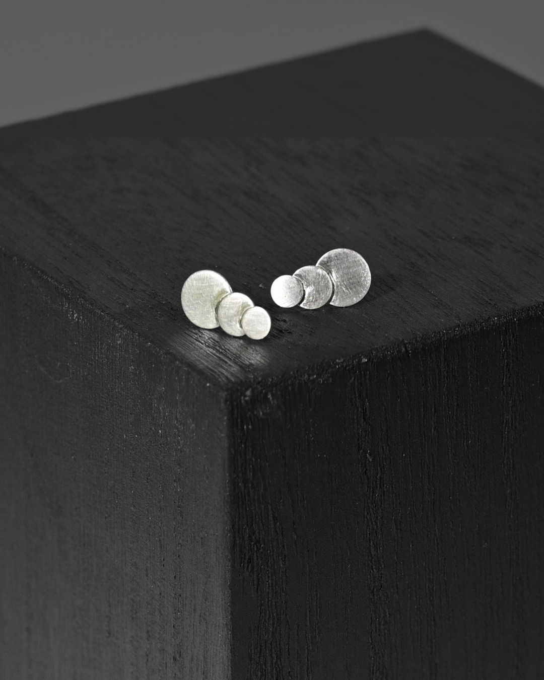 Triple circle earring