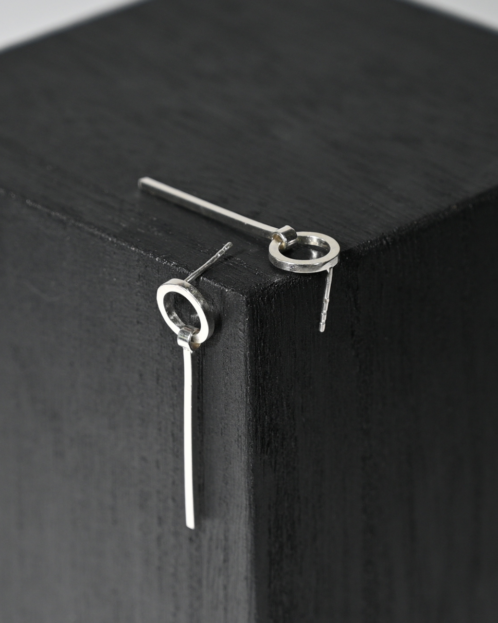 Dangle earring No. 1