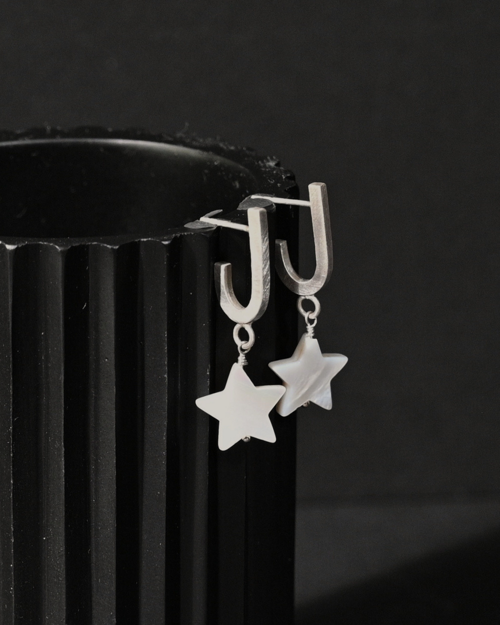 Dangle earring No. 3