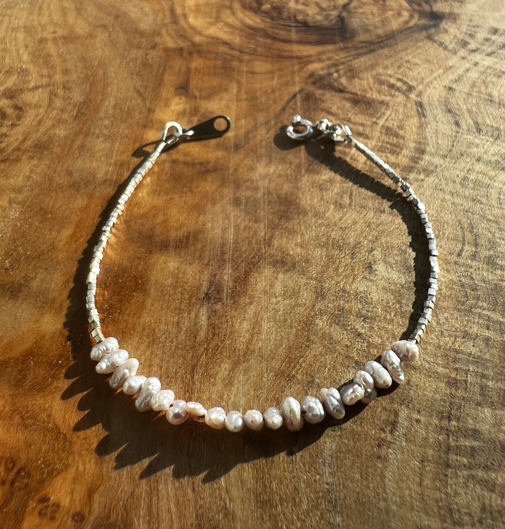 Sterling and fine silver with mauve freshwater pearl bracelet