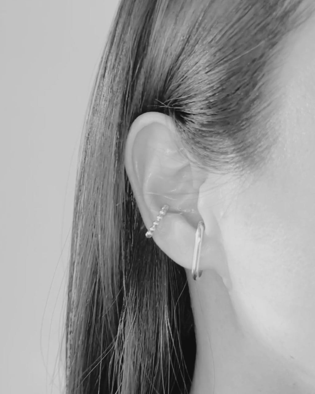 Ear cuff